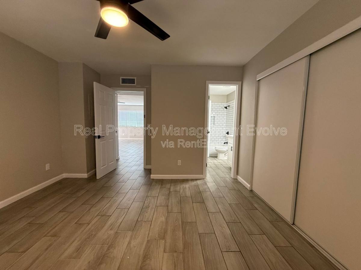 Apartment for rent at 3302 W Loma Lane #3, Phoenix, AZ 85051