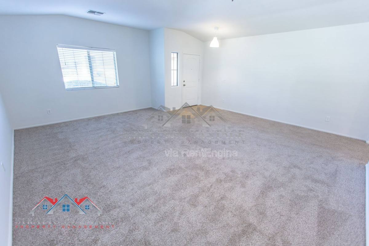 House for rent at 9096 N 97th Dr, Peoria, AZ 85345