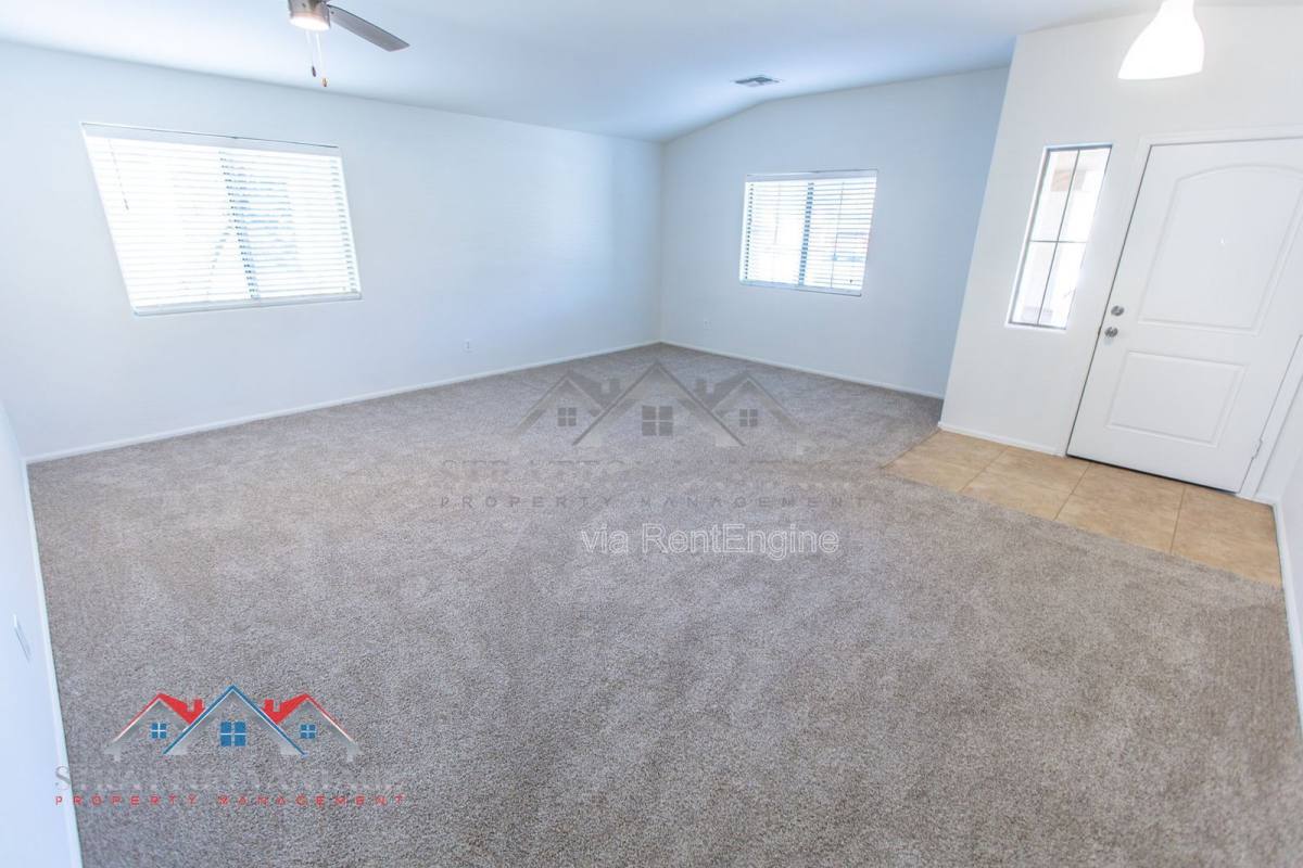 House for rent at 9096 N 97th Dr, Peoria, AZ 85345