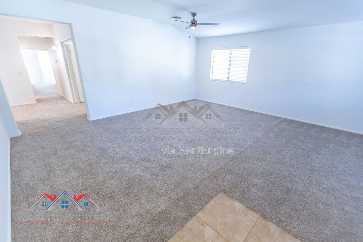 House for rent at 9096 N 97th Dr, Peoria, AZ 85345