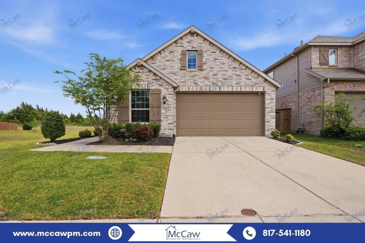 House for rent at 3960 Chesapeake Lane, Crandall, TX 75114