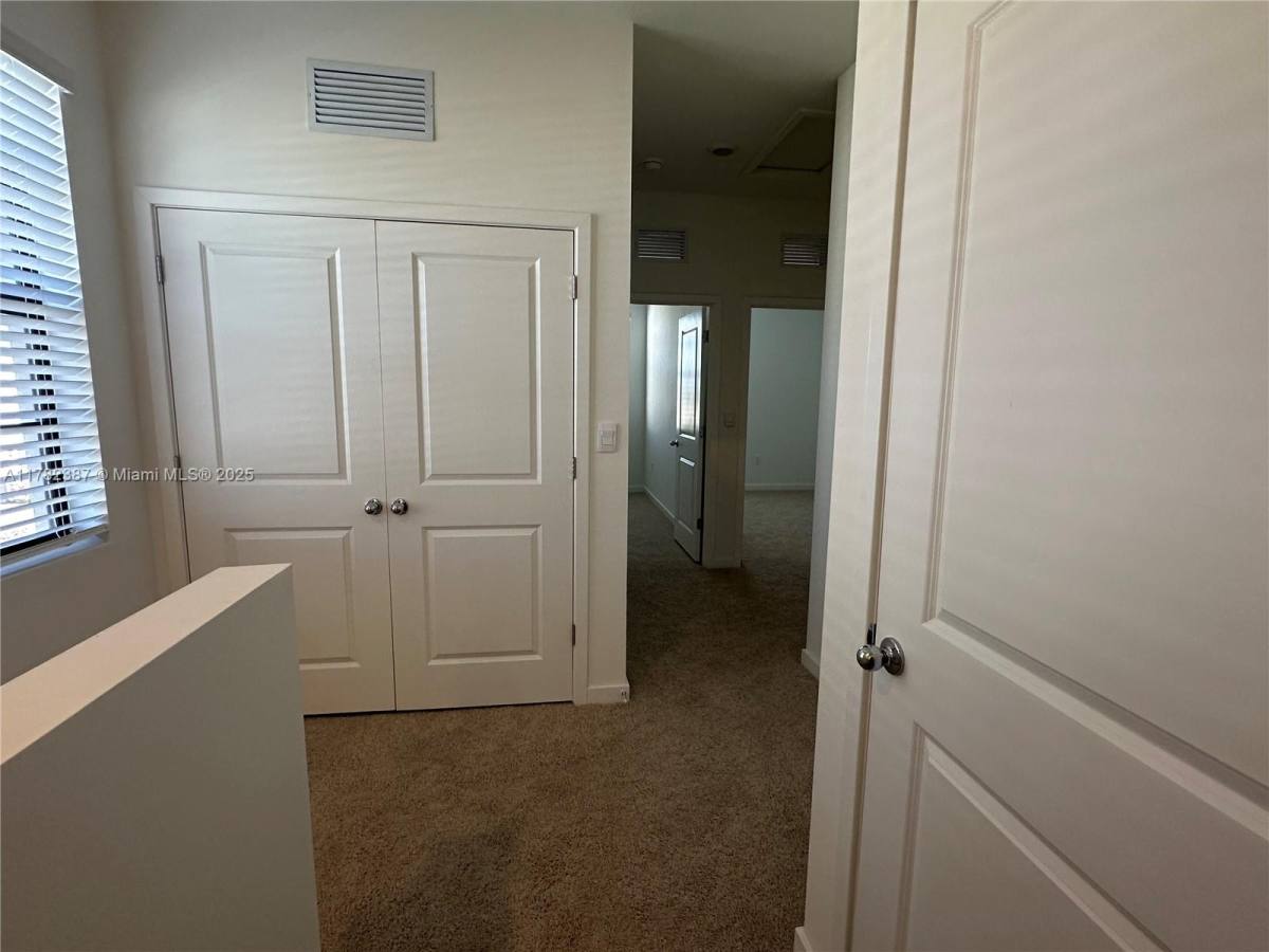 Townhouse for rent at 822 SW 11th Terrace, Homestead, FL 33034