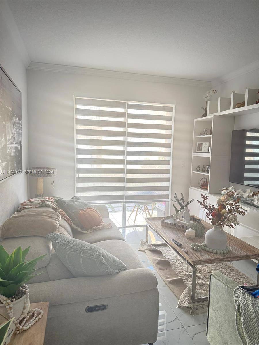 Condo for rent at 7200 NW 177th St #106-7, Hialeah, FL 33015