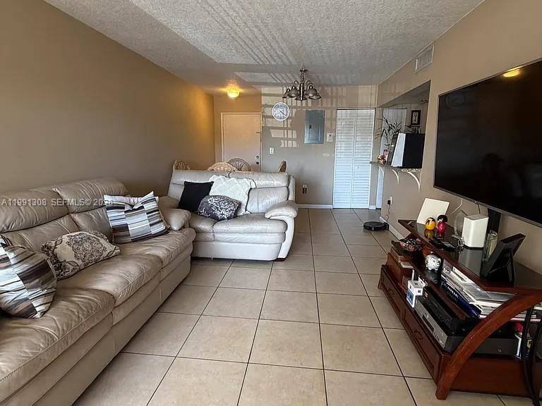 Apartment for rent at 9715 Fontainebleau Blvd, Miami, FL 33172