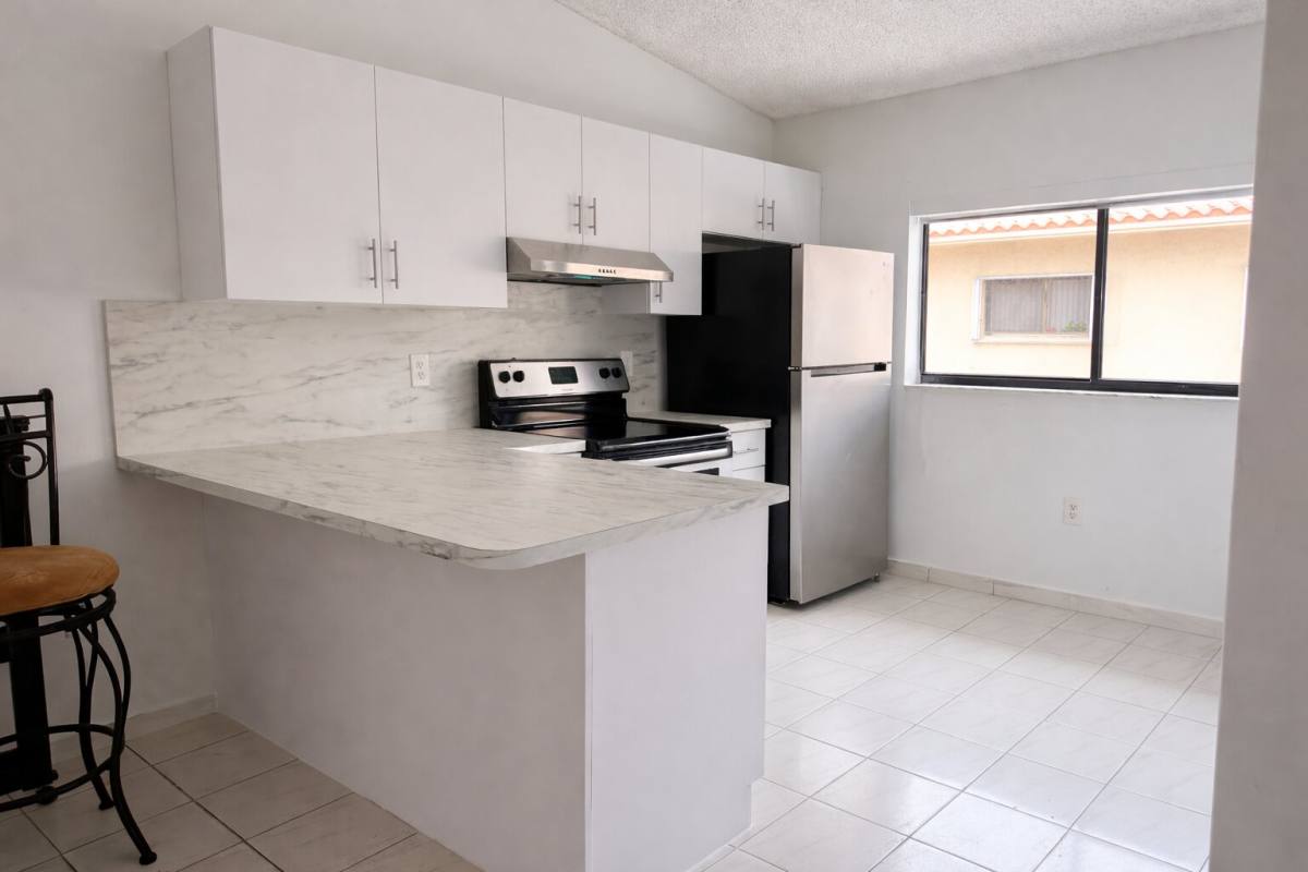 Condo for rent at 7891 W 29th Way, Hialeah, FL 33018