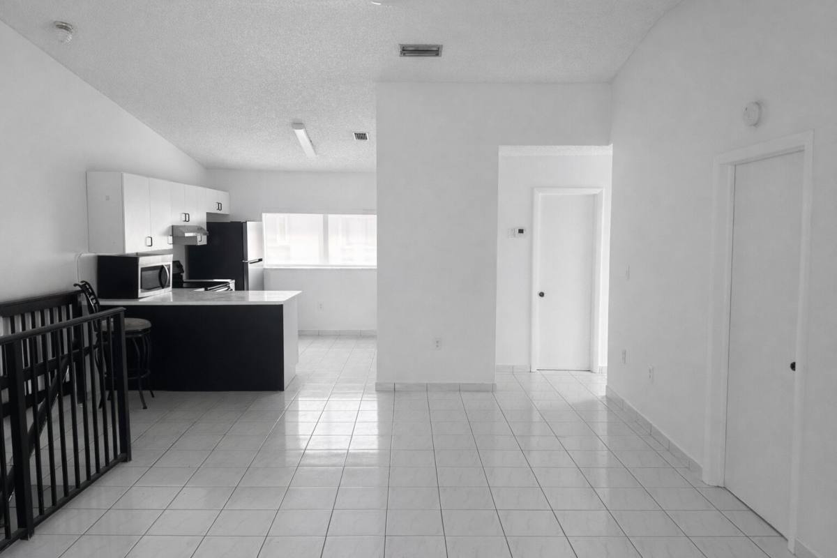 Condo for rent at 7891 W 29th Way, Hialeah, FL 33018