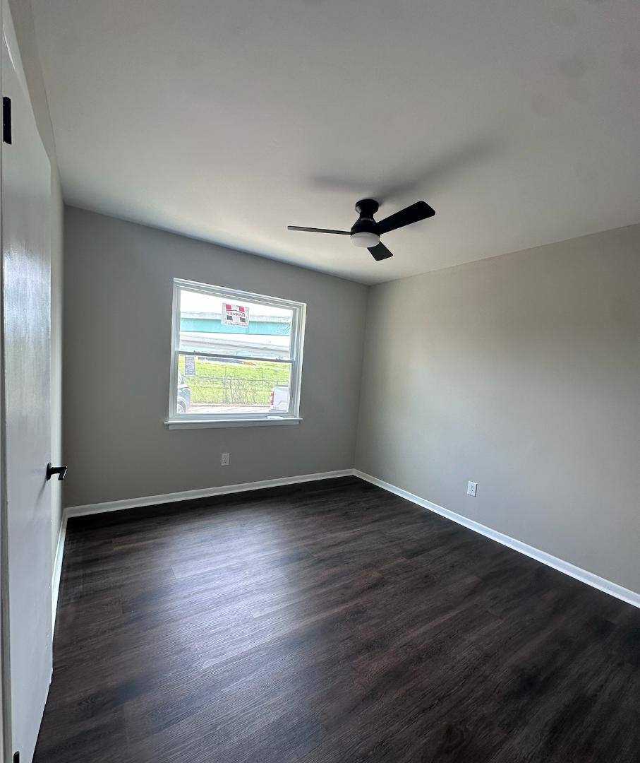Apartment for rent at 1113 14th St N E, Birmingham, AL 35204