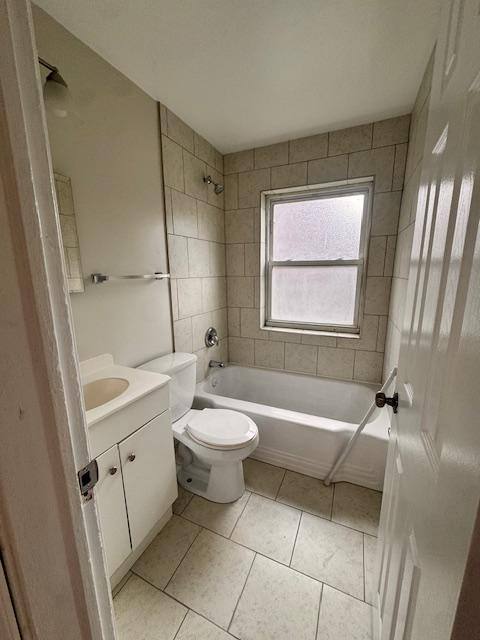 Apartment for rent at 1700 29th St SE #102, Washington, DC 20020