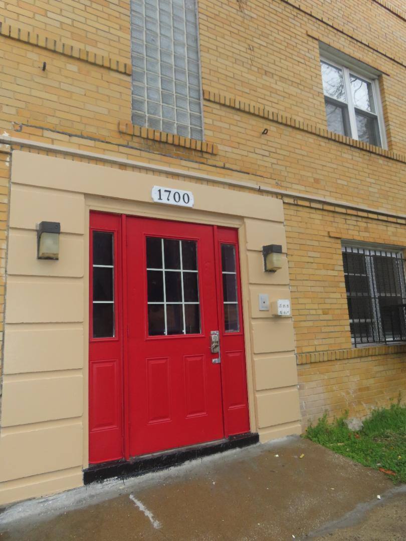 Apartment for rent at 1700 29th St SE #102, Washington, DC 20020