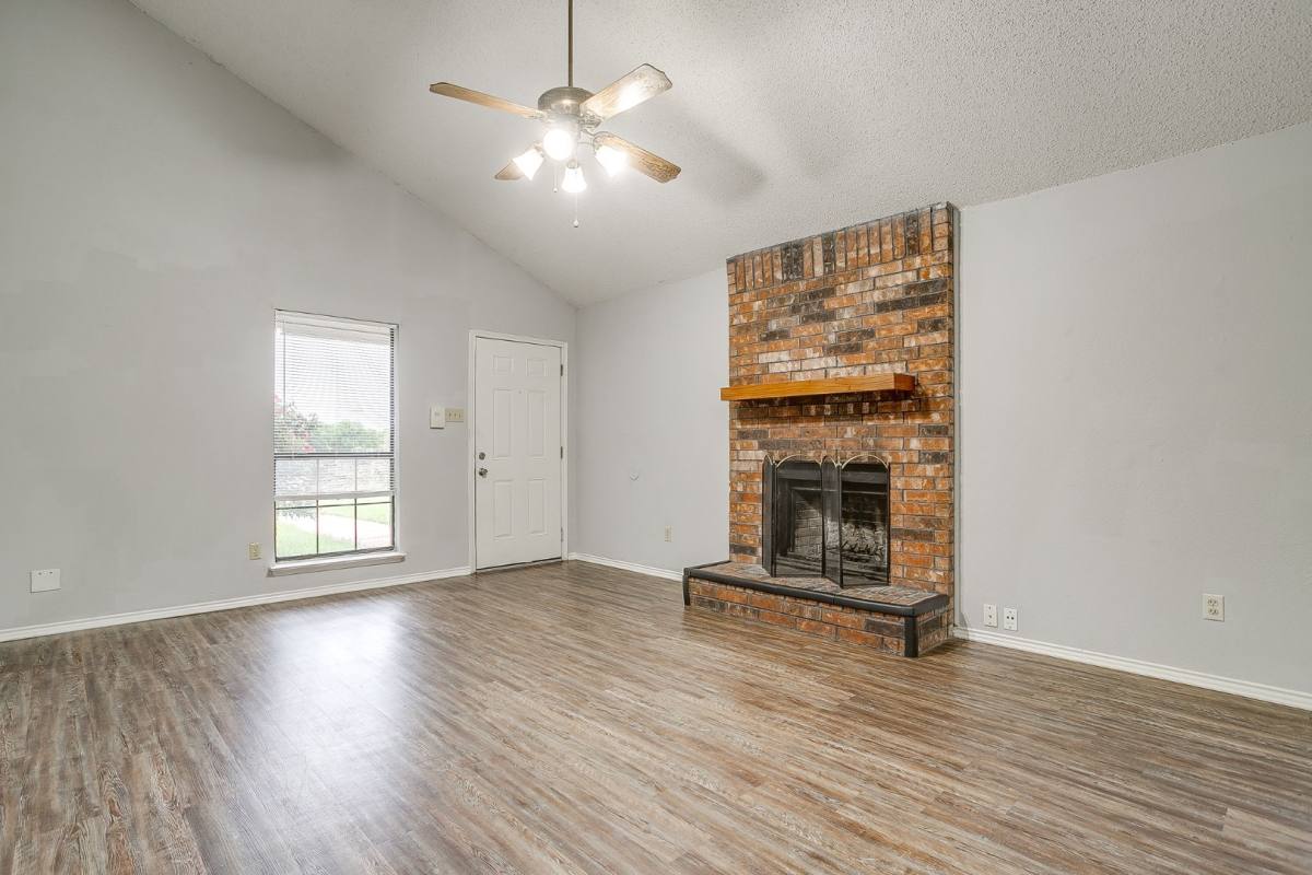 House for rent at 926 Irene St, Burleson, TX 76028