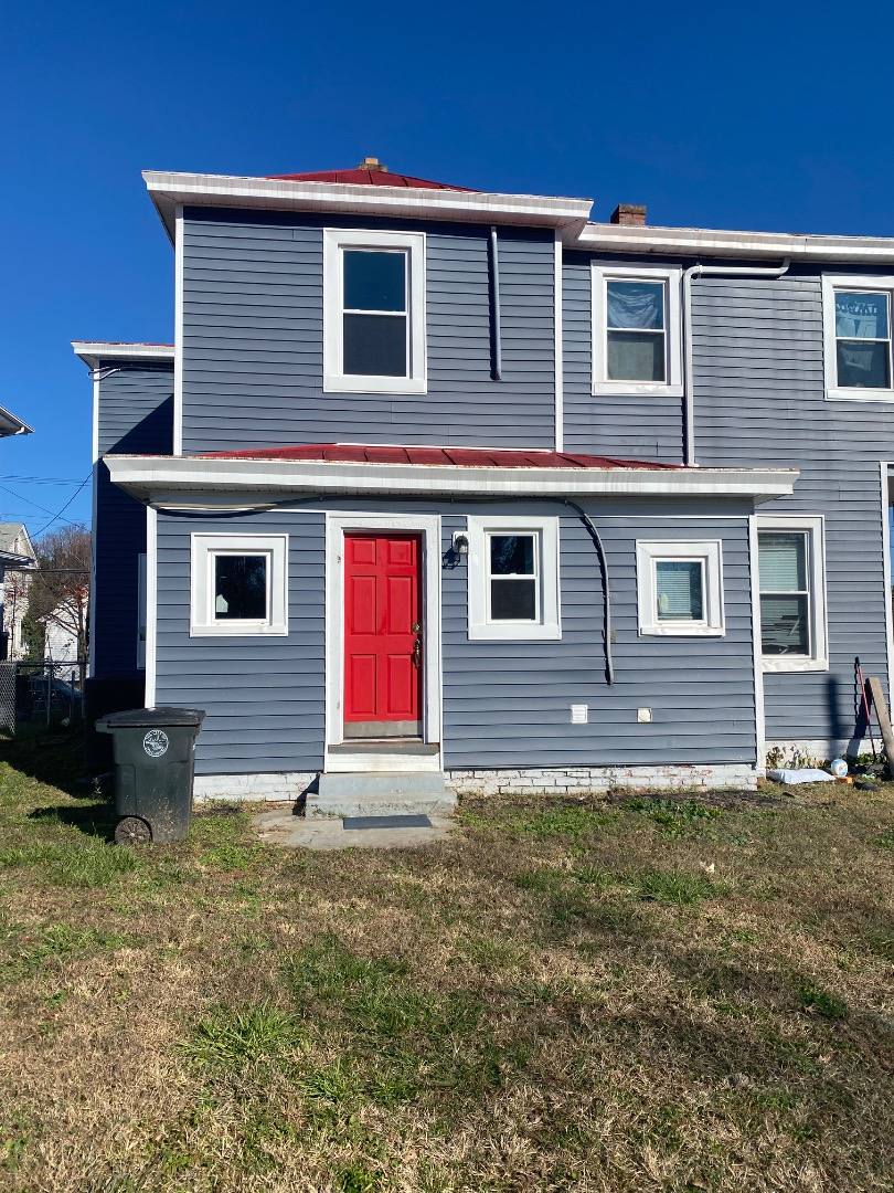 Apartment for rent at 1601 Bedford Ave #B, Lynchburg, VA 24504