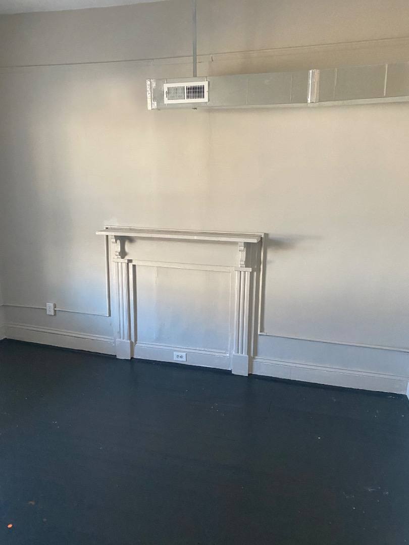 Apartment for rent at 1601 Bedford Ave #B, Lynchburg, VA 24504