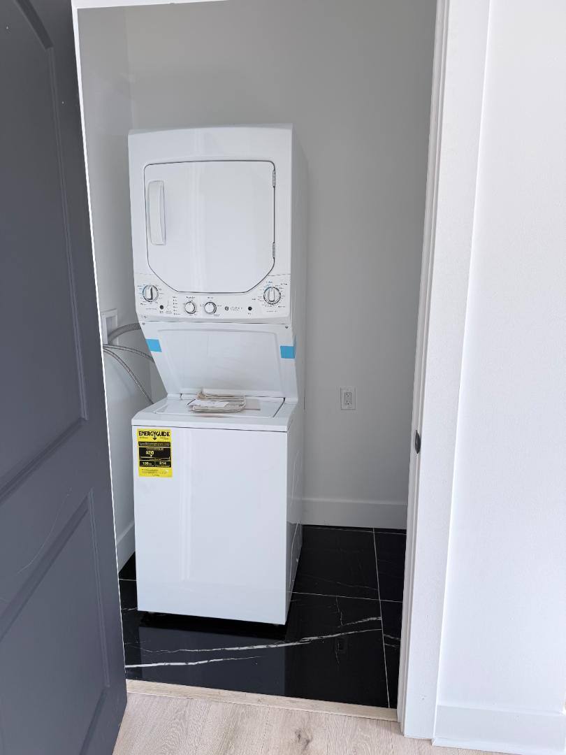 Apartment for rent at 828 E Main St #828 1 2, Columbus, OH 43205