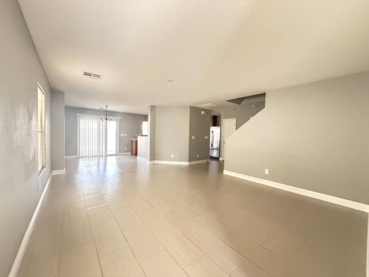 House for rent at 7548 Hope Valley St #HOPE Cw, Las Vegas, NV 89139