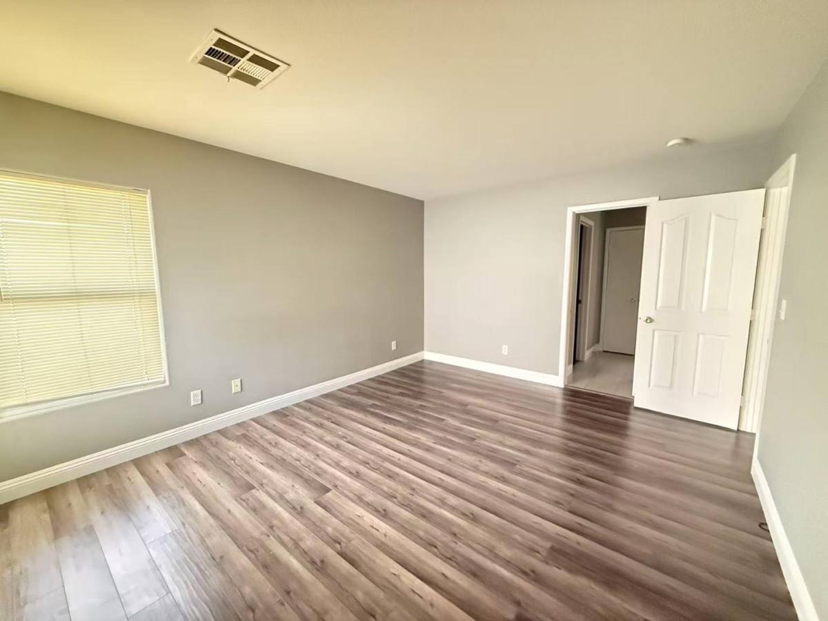 House for rent at 7548 Hope Valley St #HOPE Cw, Las Vegas, NV 89139