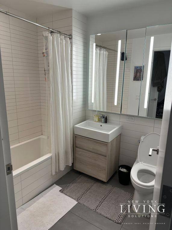 Apartment for rent at 420 Kent Ave, Brooklyn, NY 11249