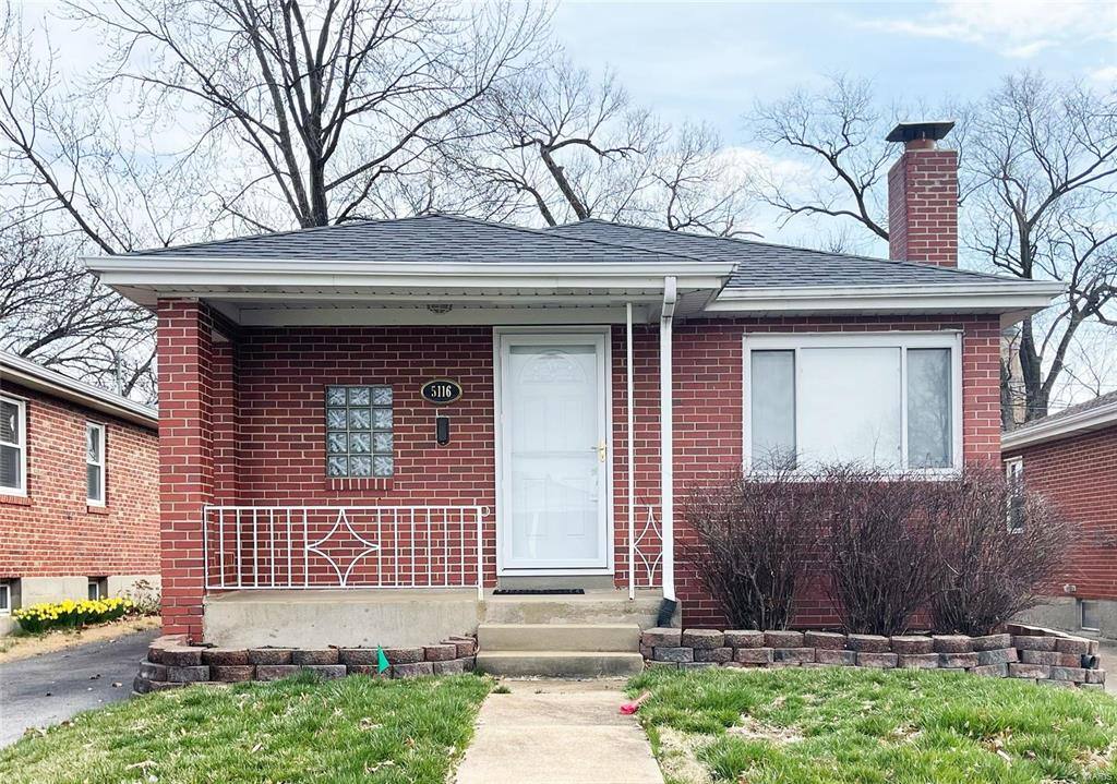 House for rent at 5116 Deville Ave, Saint Louis, MO 63119