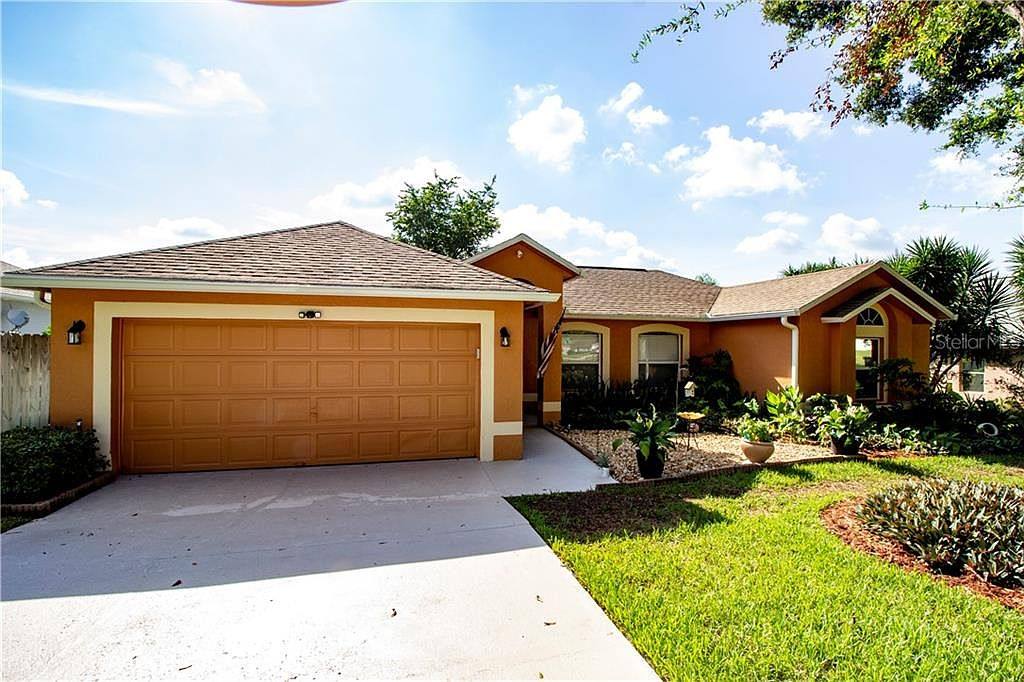 House for rent at 513 Bent Oak Loop, Davenport, FL 33837
