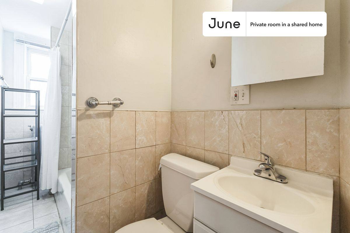 Apartment for rent at 175 River St E, Cambridge, MA 02139