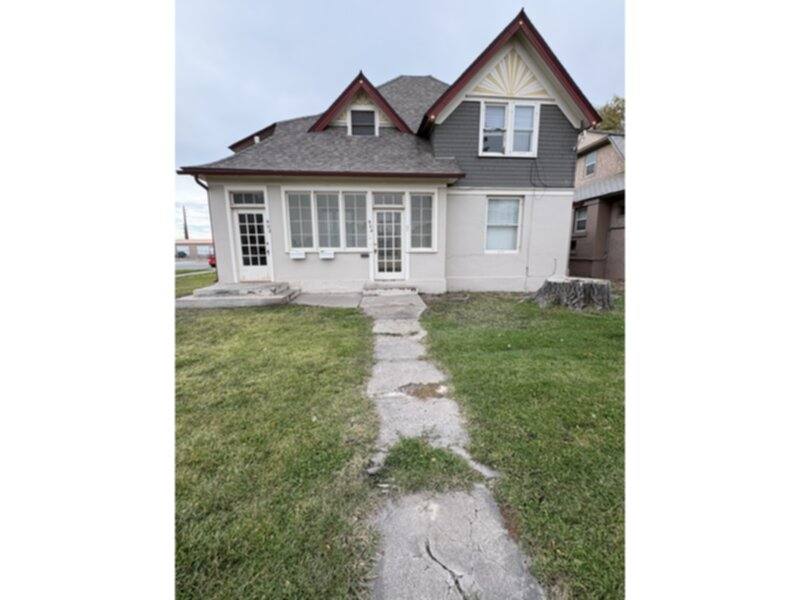 902 Main St #A, Alamosa, CO 81101
