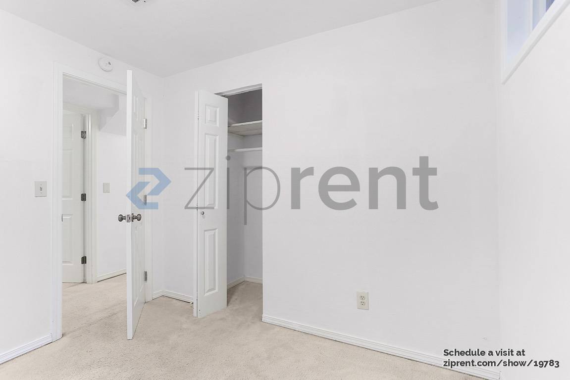 House for rent at 17815 8th Ave NE #A, Seattle, WA 98155