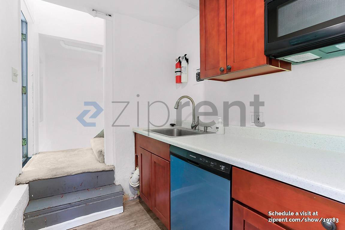 House for rent at 17815 8th Ave NE #A, Seattle, WA 98155
