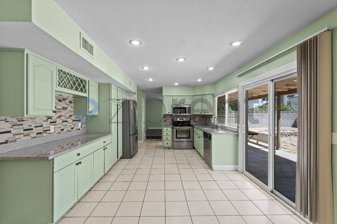 House for rent at 899 Monika Way, Las Vegas, NV 89119