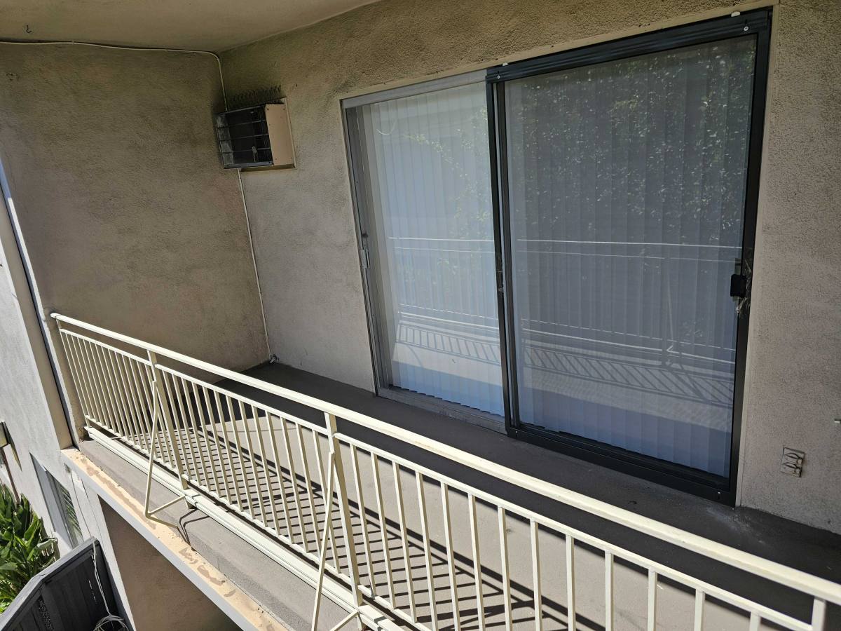 Apartment for rent at 11839 Magnolia Blvd #26, Valley Village, CA 91607