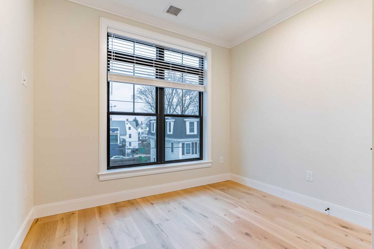 Apartment for rent at 161 Everett St, Allston, MA 02134