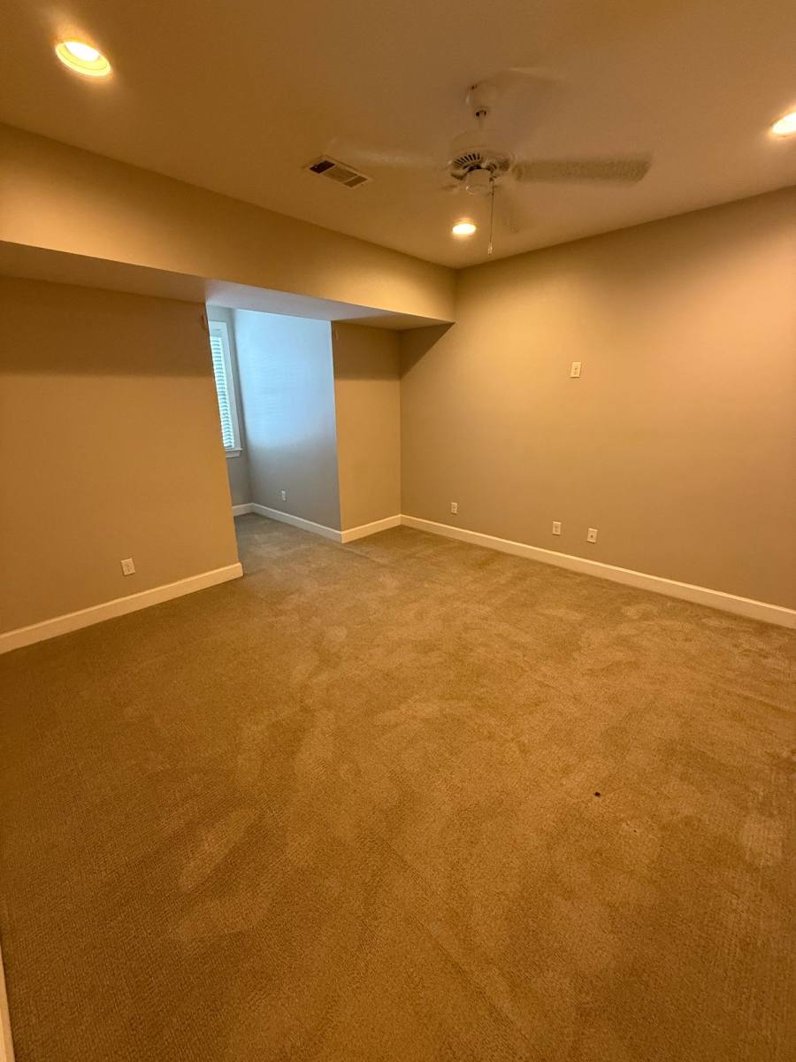 Townhouse for rent at 1401 Pinnacle Park Lane, Tuscaloosa, AL 35406