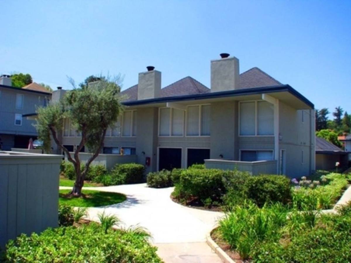 Apartment for rent at 2900 E Virginia Ave, West Covina, CA 91791