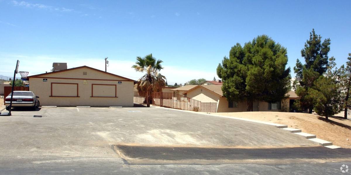 Apartment for rent at 18969 Allegheny Rd #D, Apple Valley, CA 92307