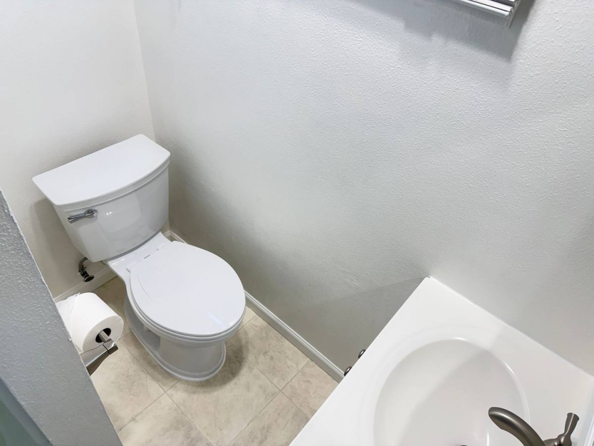 House for rent at 1248 Juniper St, Junction City, OR 97448