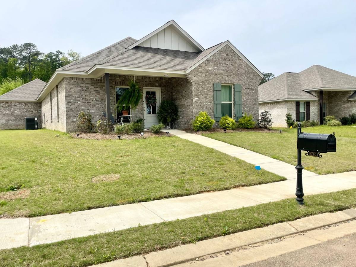 House for rent at 610 Diamond Way, Brandon, MS 39042