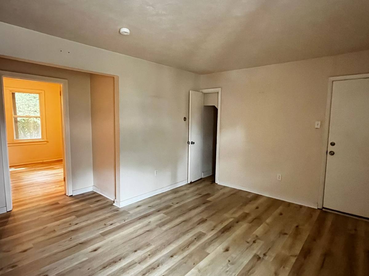 Apartment for rent at 7336 - 7340 Whipple St, Pittsburgh, PA 15218