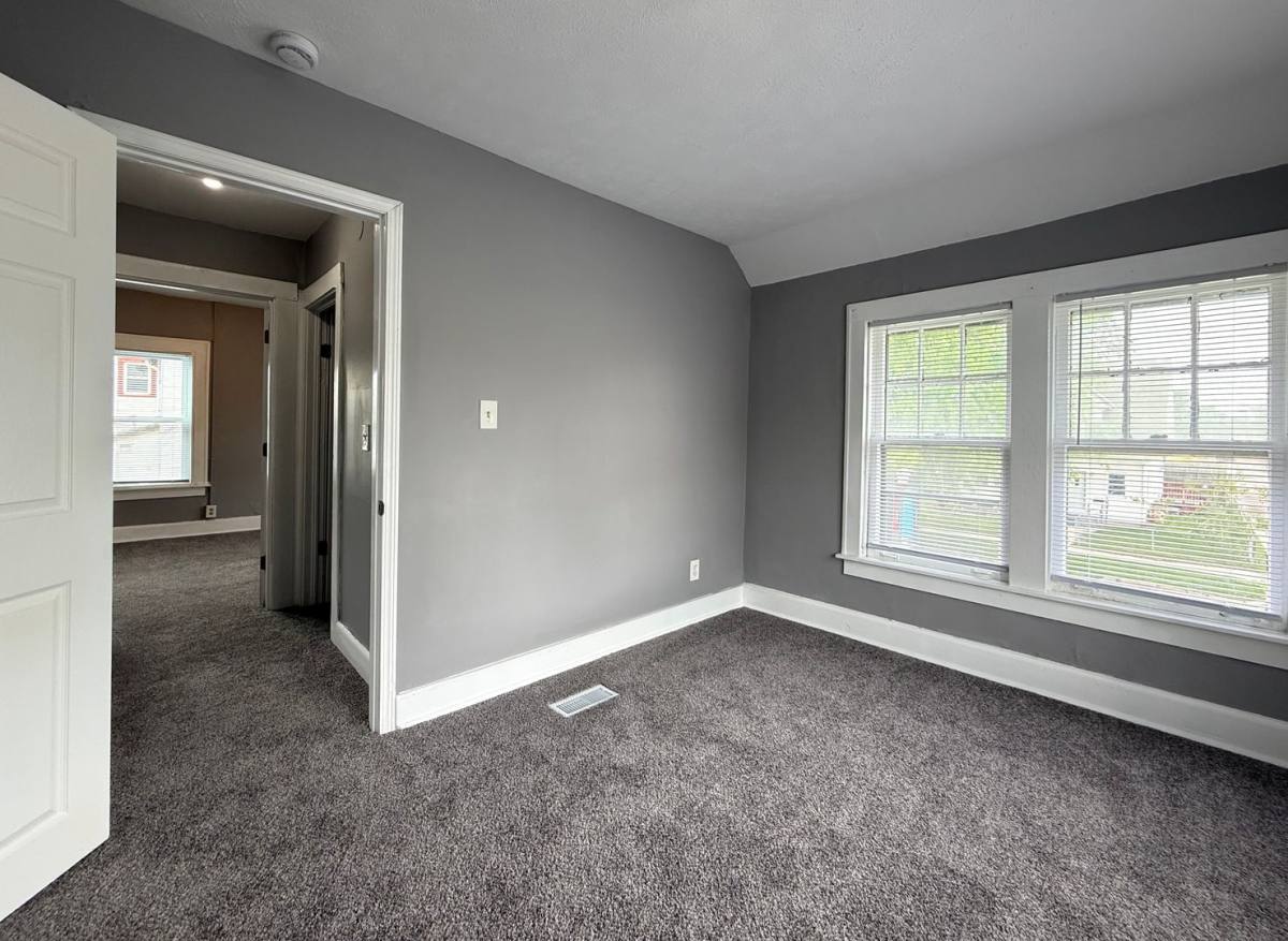 House for rent at 519 S 9th St, Council Bluffs, IA 51501