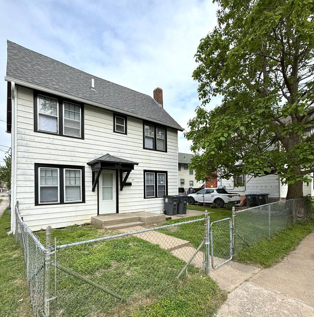 House for rent at 519 S 9th St, Council Bluffs, IA 51501