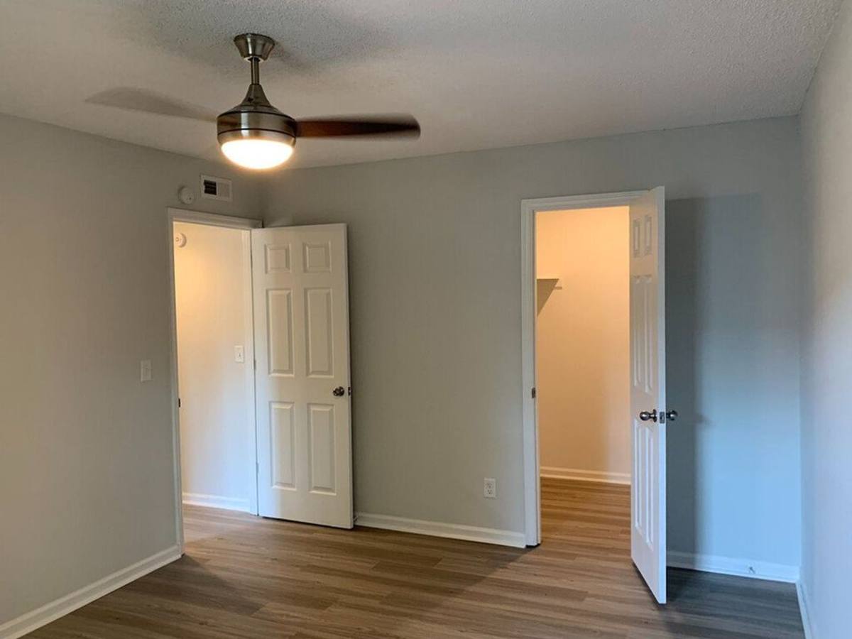 Apartment for rent at 401 E 3rd N St, Summerville, SC 29483
