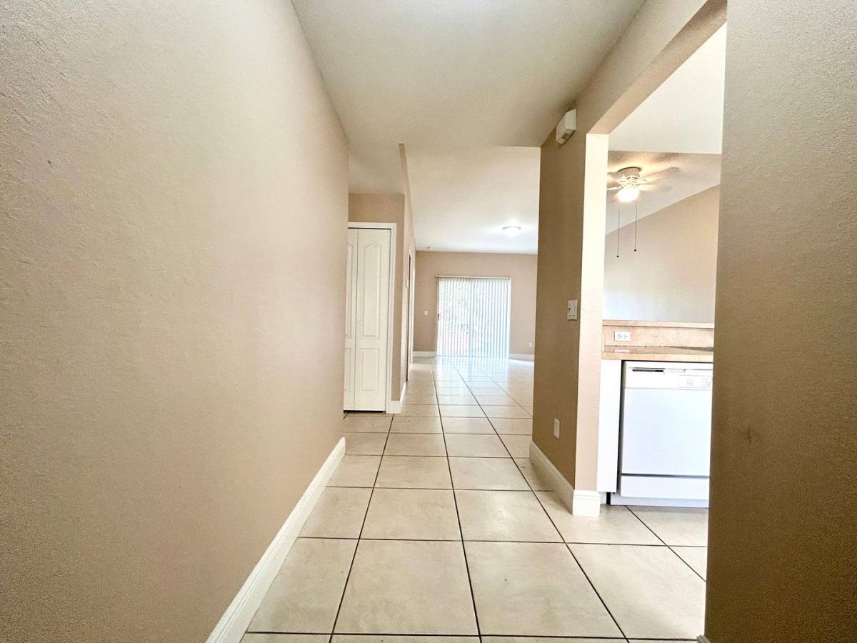 Apartment for rent at 4120 Skyline Blvd, Cape Coral, FL 33914
