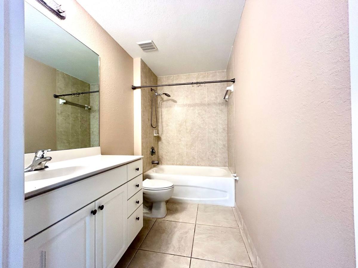 Apartment for rent at 4120 Skyline Blvd, Cape Coral, FL 33914
