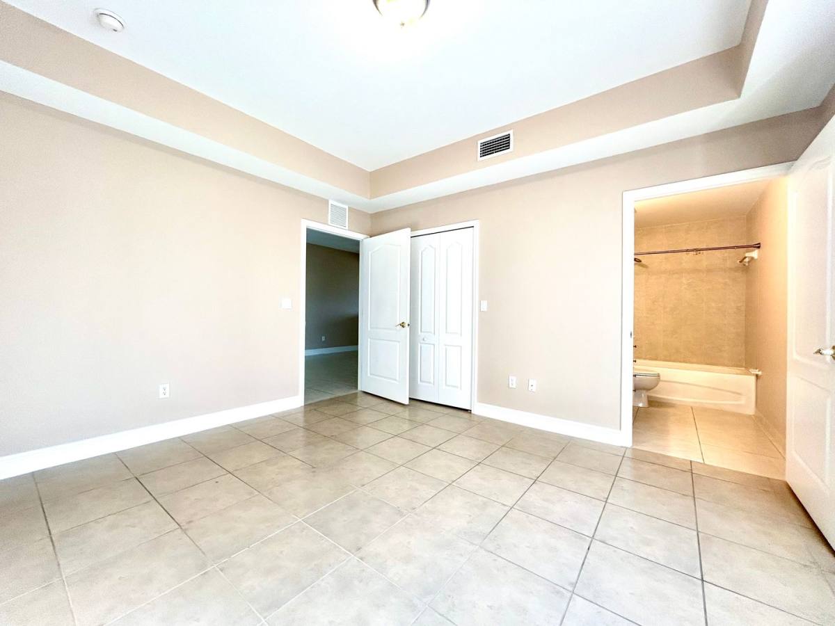 Apartment for rent at 4120 Skyline Blvd, Cape Coral, FL 33914