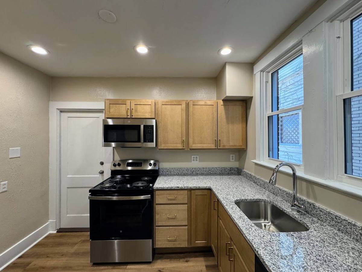 Apartment for rent at 1680 Potomac Ave, Pittsburgh, PA 15216