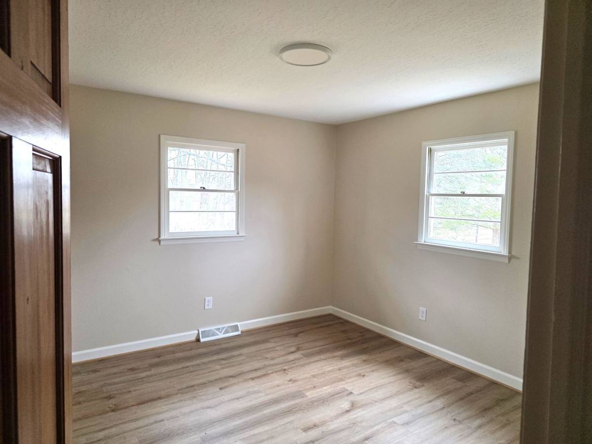 House for rent at 1299 N Franklin Rd, Mount Airy, NC 27030