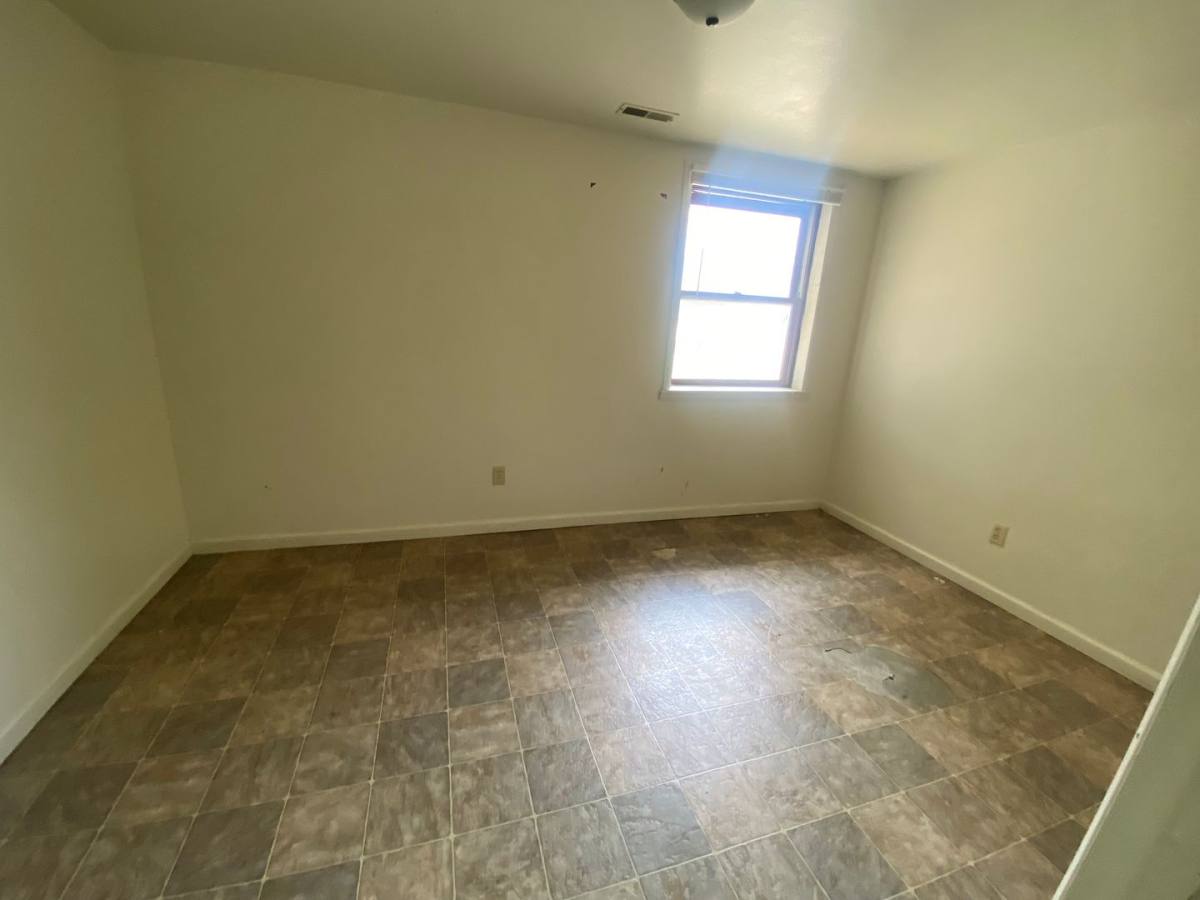 Apartment for rent at 400 W College, Carbondale, IL 62901