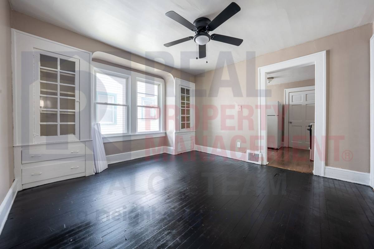 Apartment for rent at 15714 Huntmere Ave, Cleveland, OH 44110
