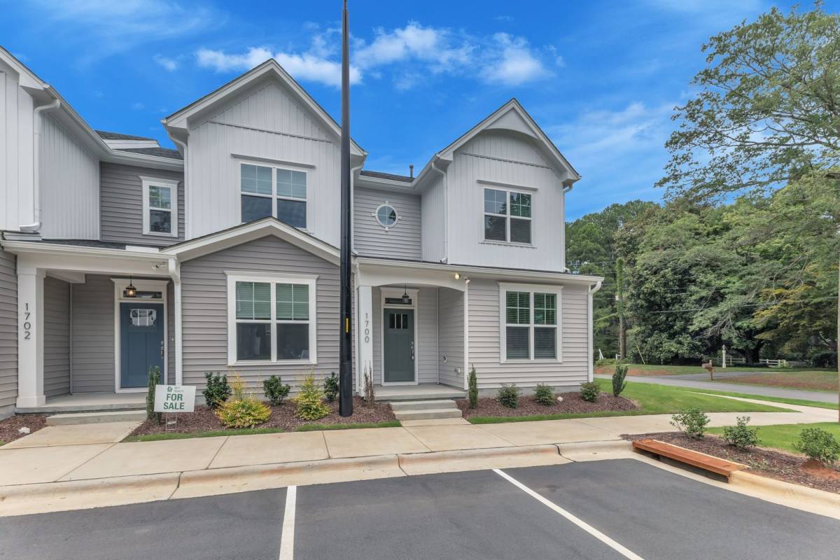 Townhouse for rent at 1720 Ballard Dr, Raleigh, NC 27606