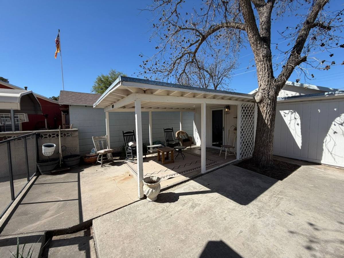 House for rent at 809 1 2 N Pate, Carlsbad, NM 88220