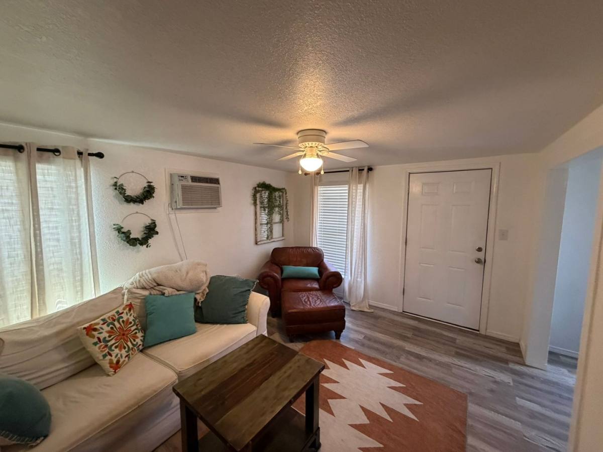 House for rent at 809 1 2 N Pate, Carlsbad, NM 88220