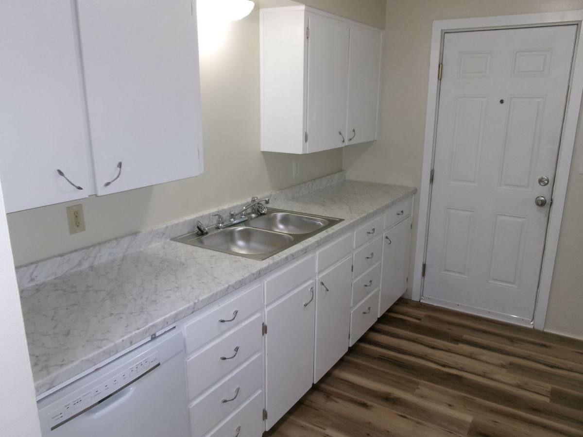Apartment for rent at 528 530 Marie St, Medford, OR 97504