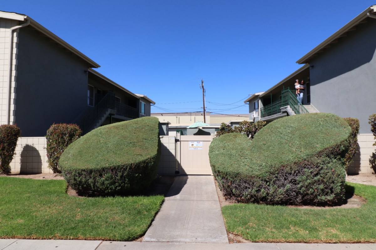 Apartment for rent at 2227 E Westport Dr, Anaheim, CA 92806